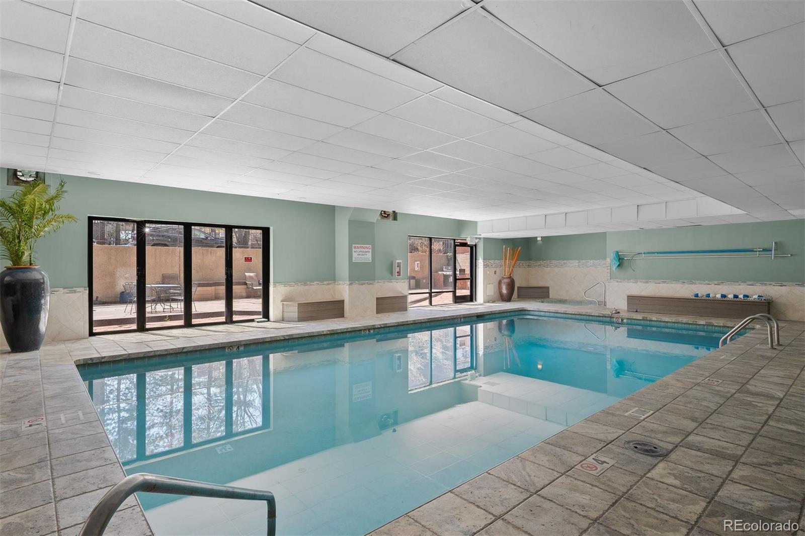 2 Adams Street Unit: 806