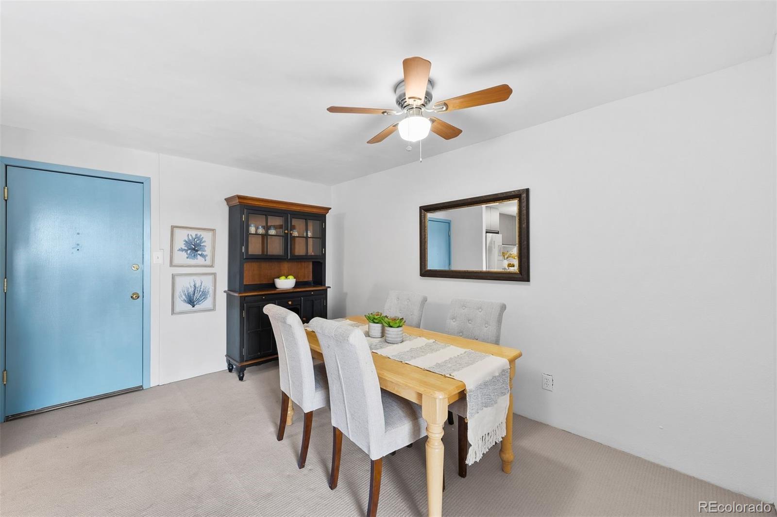 2 Adams Street Unit: 806