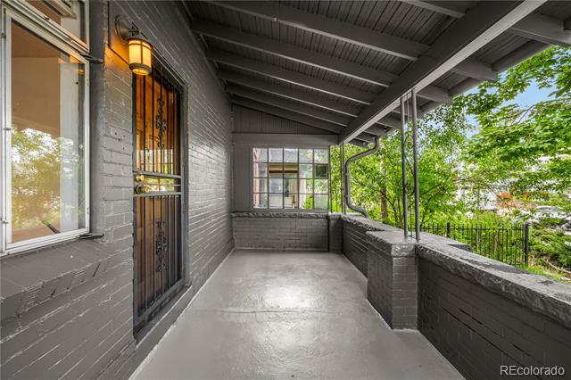 341 N Lincoln Street