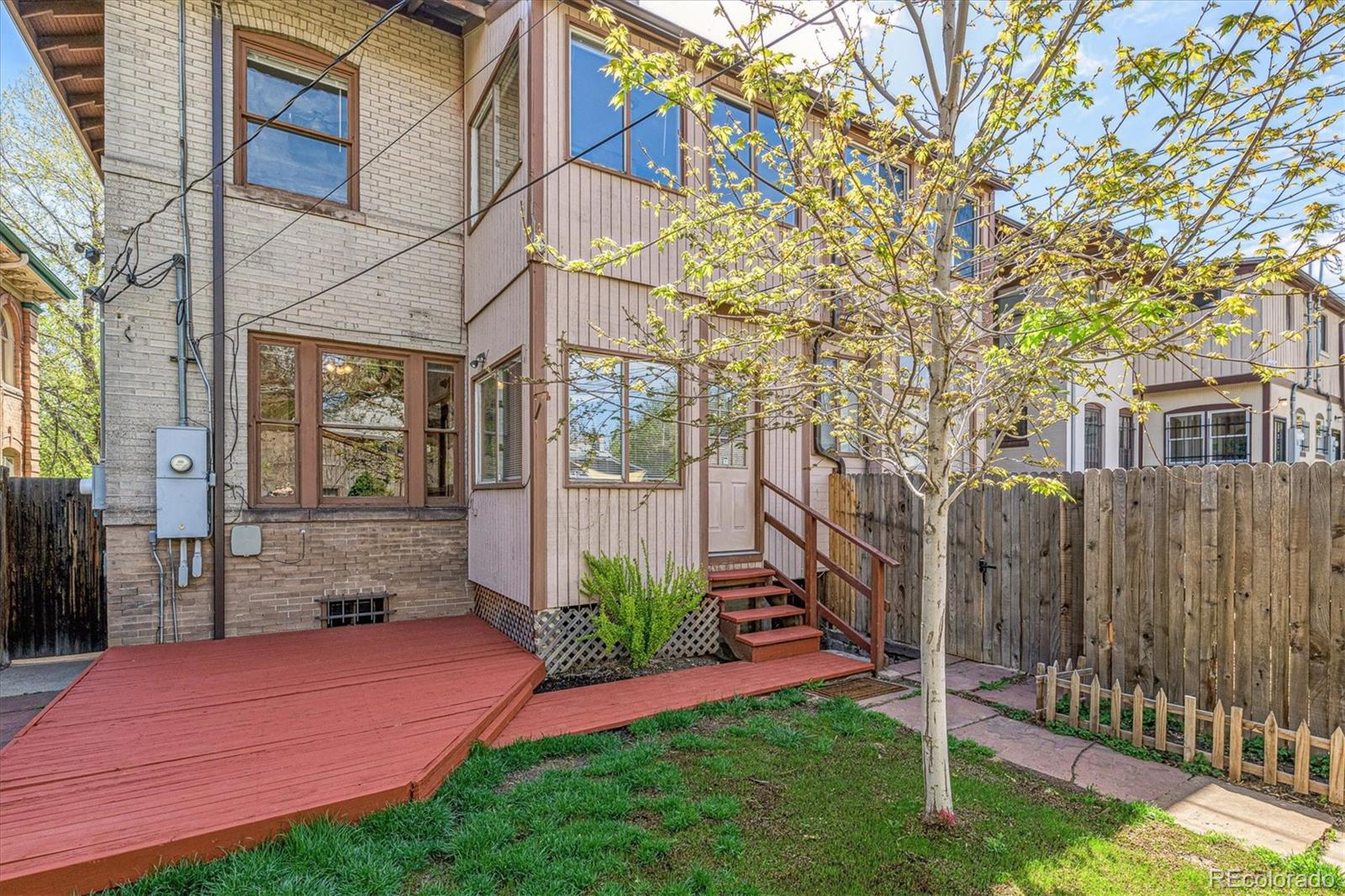 1663 Vine Street