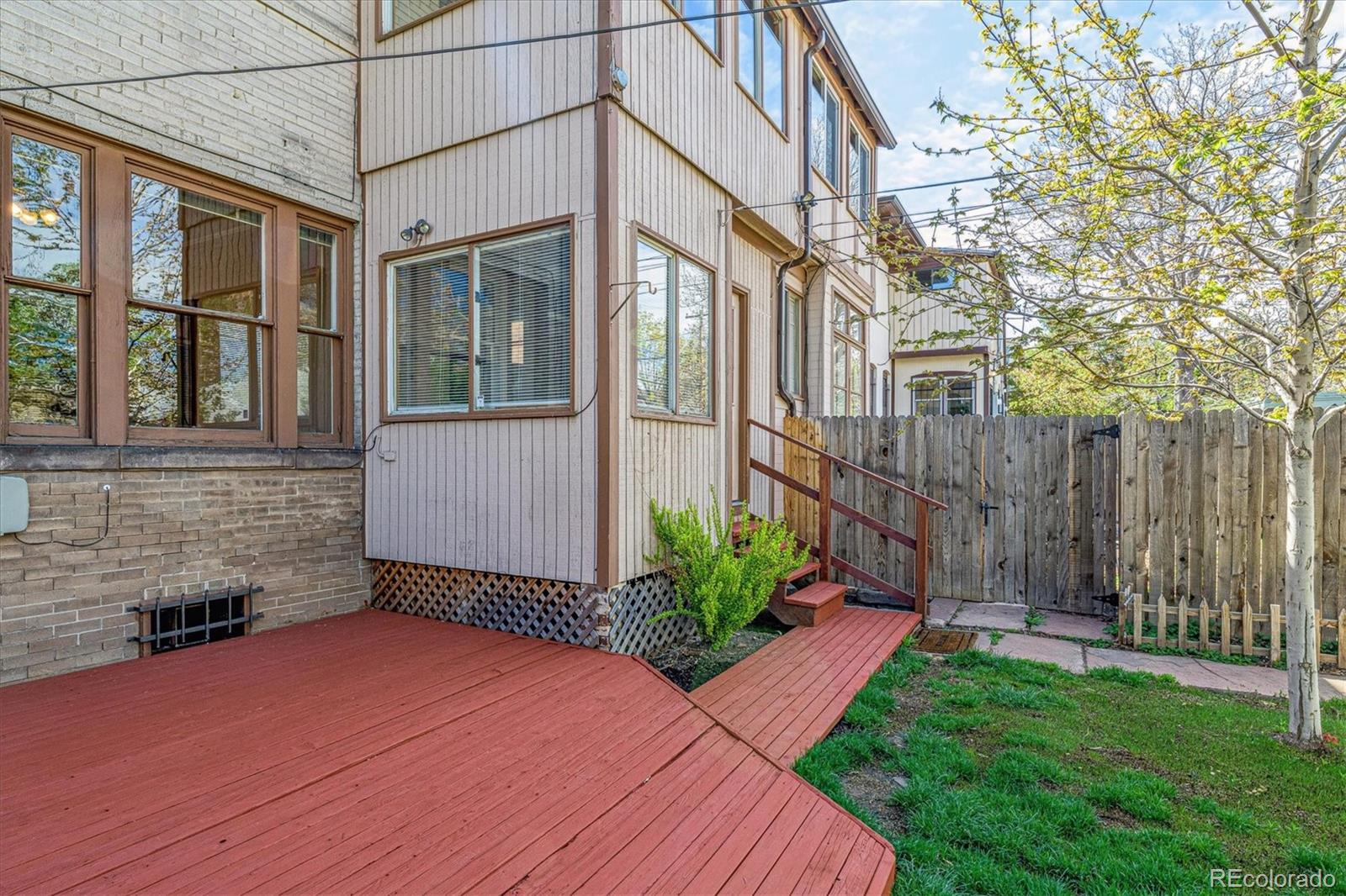 1663 Vine Street