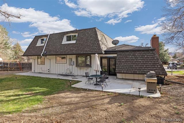8239 W Baker Avenue