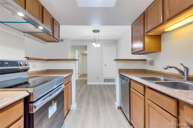 8335 Fairmount Drive Unit: 1-107