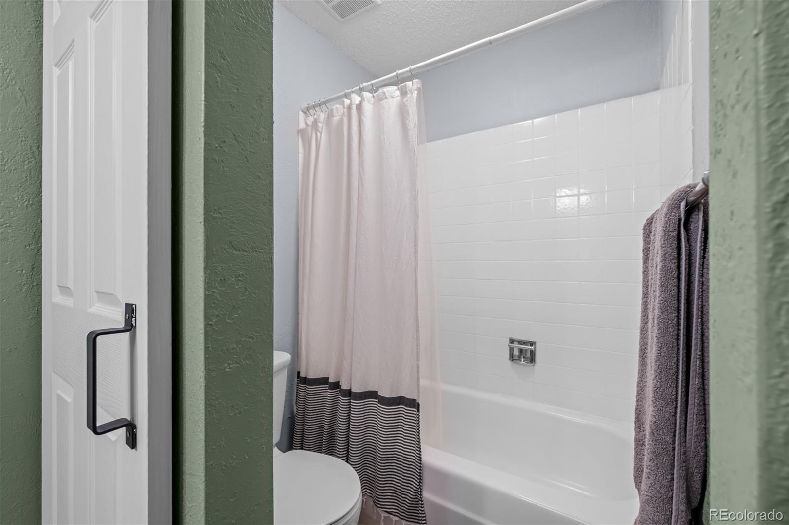 2869 S Locust Street