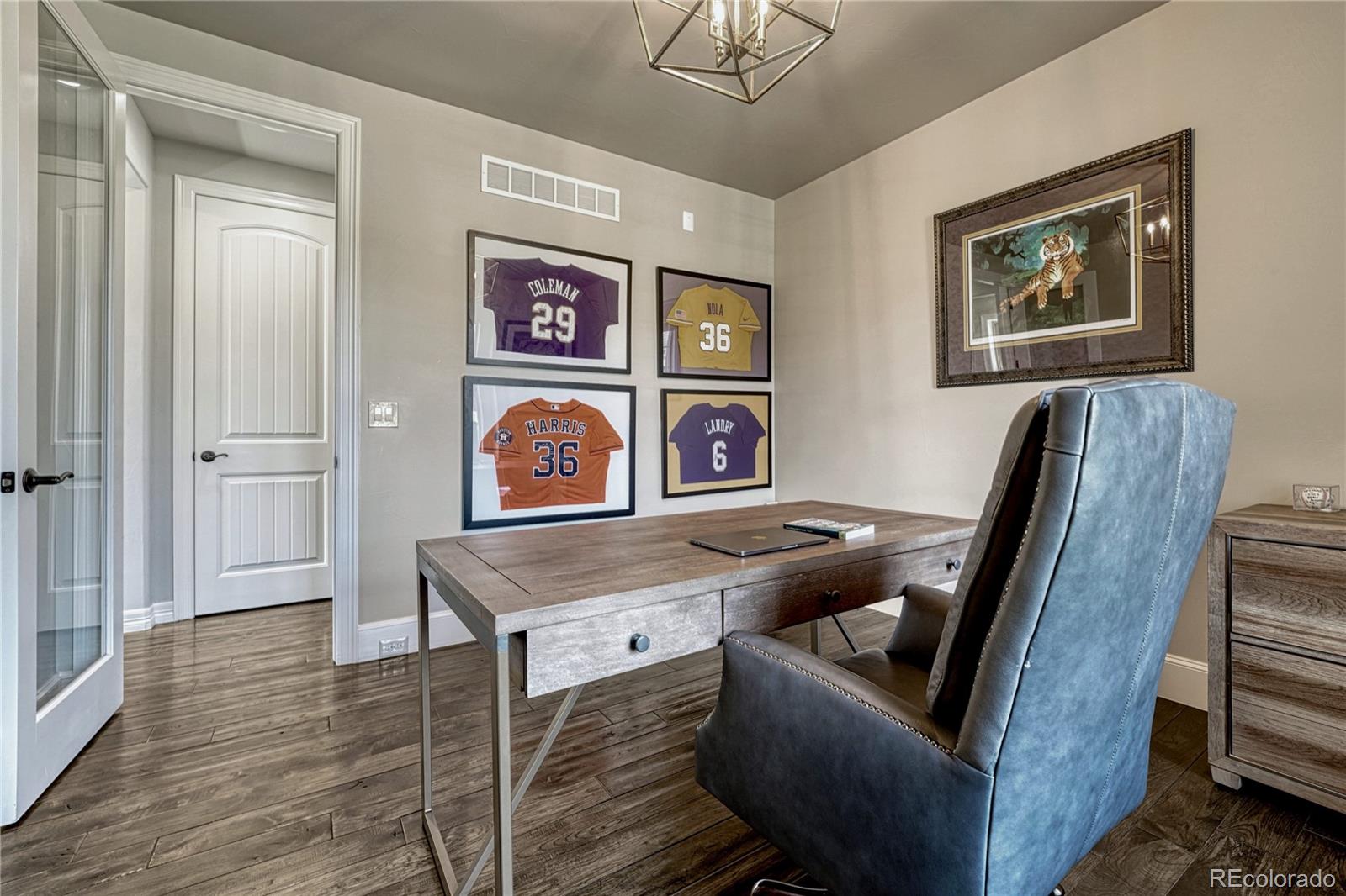 9343 Vista Hill Lane