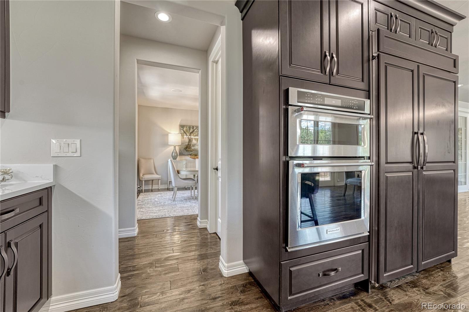 9343 Vista Hill Lane