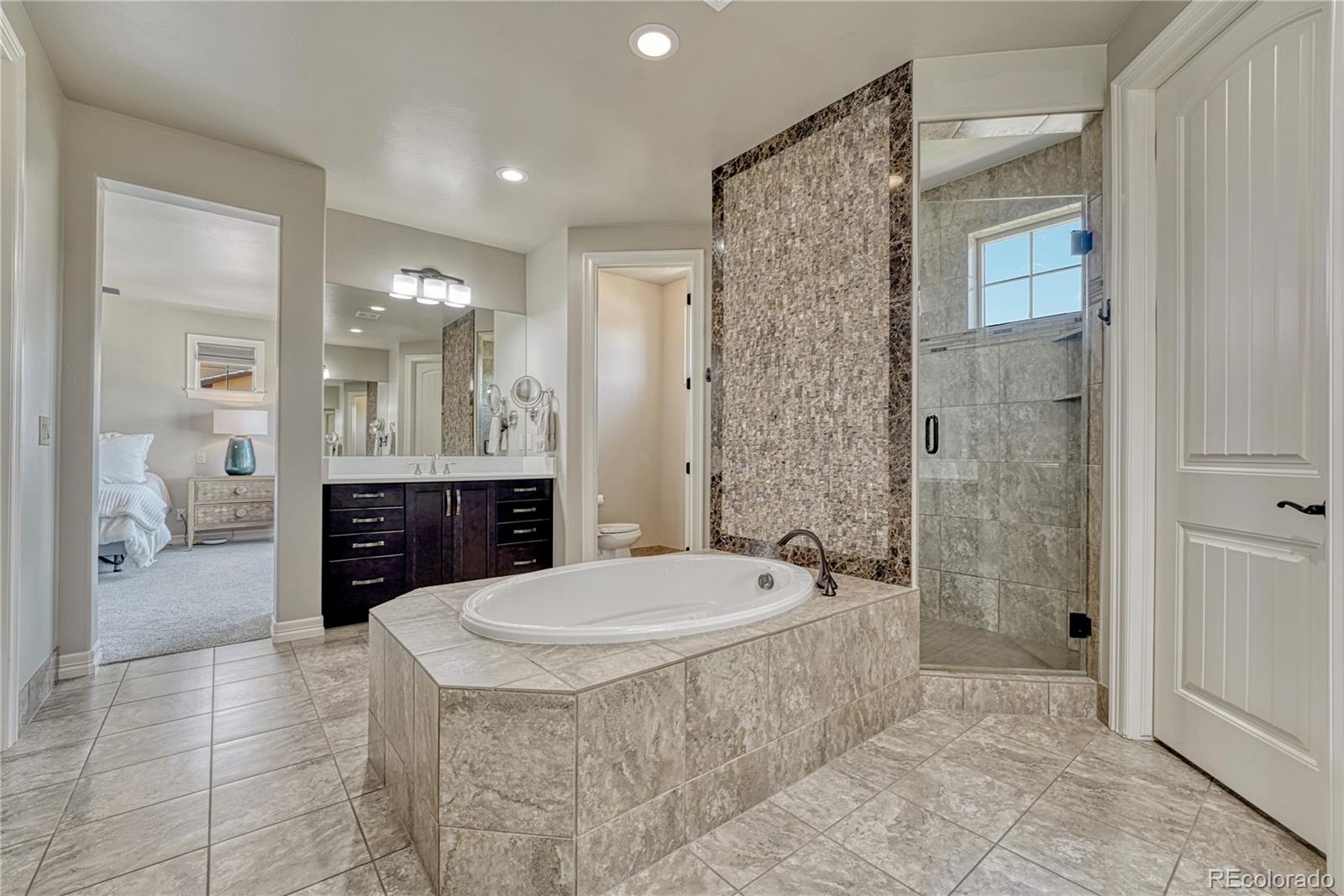 9343 Vista Hill Lane