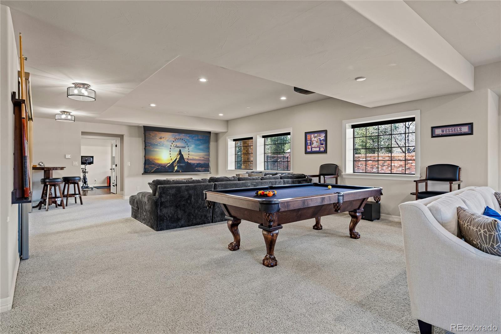 9343 Vista Hill Lane