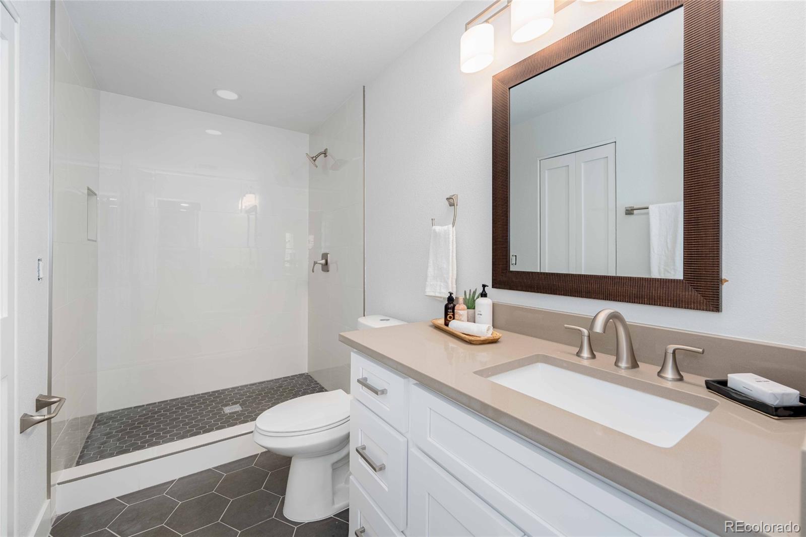 4530 S Verbena Street Unit: 308