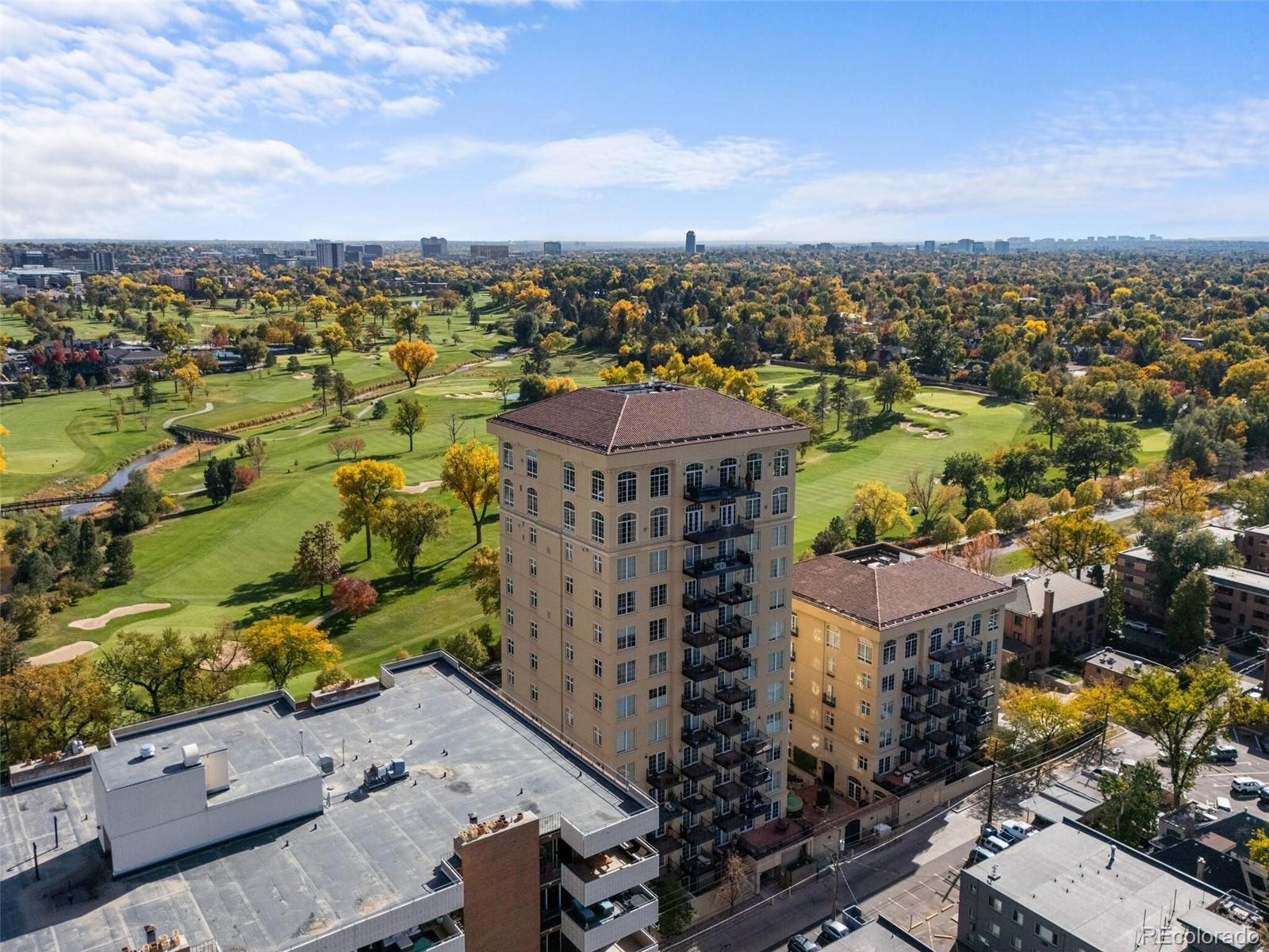 25 N Downing Street Unit: 1-1004