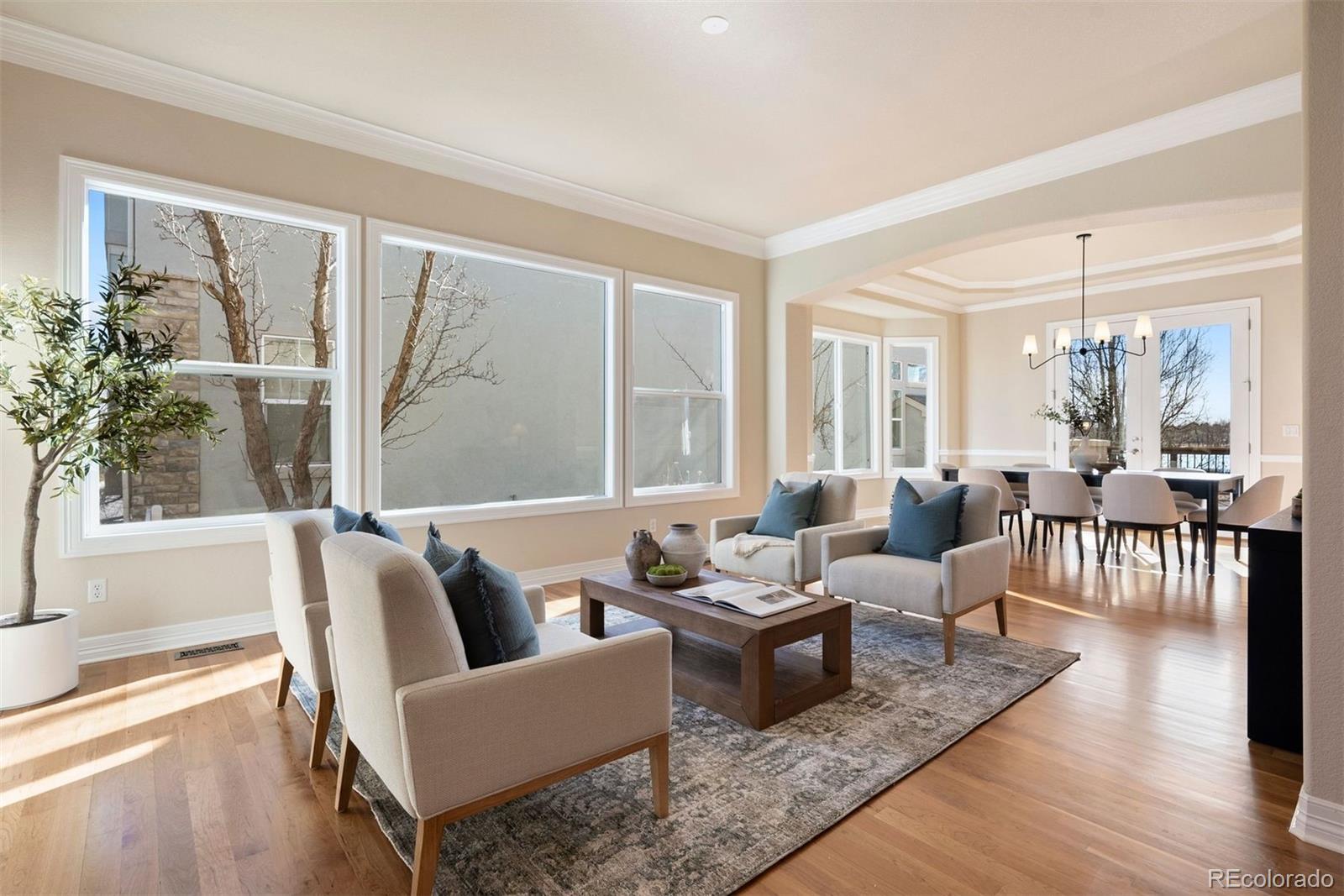 13901 Pinehurst Circle