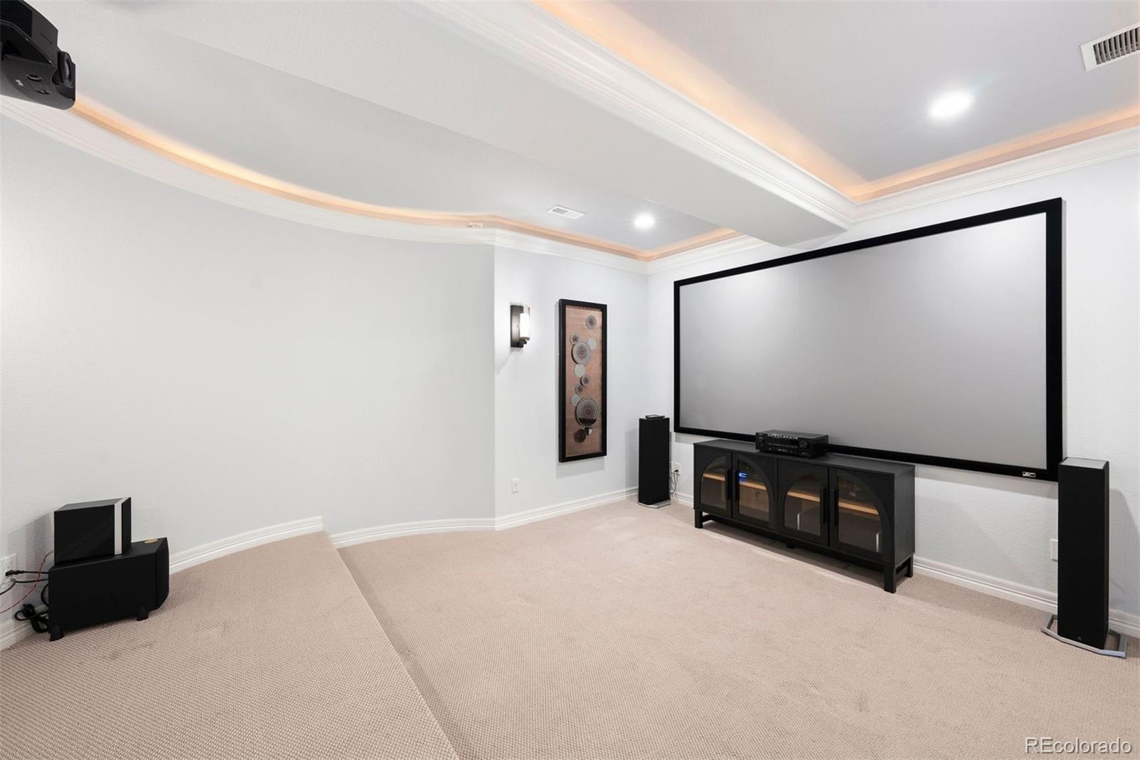 13901 Pinehurst Circle