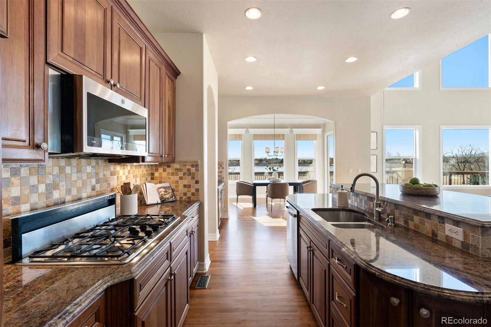 13901 Pinehurst Circle