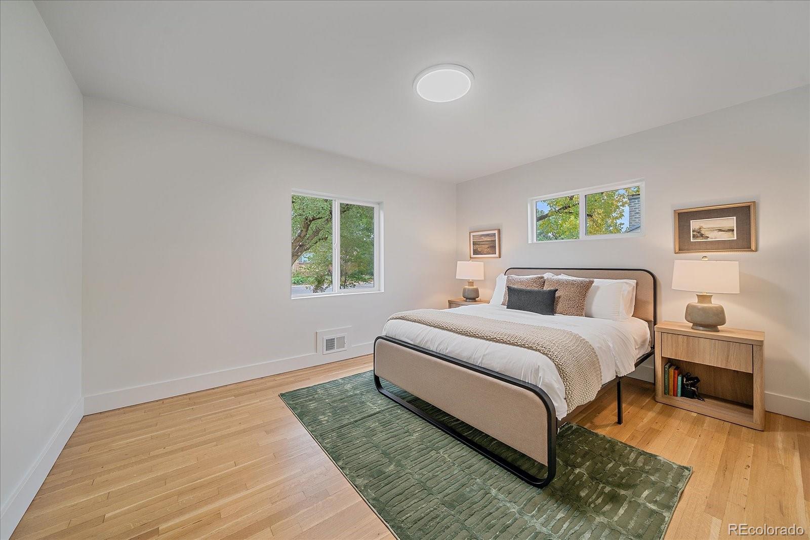 2820 S Pennsylvania Street