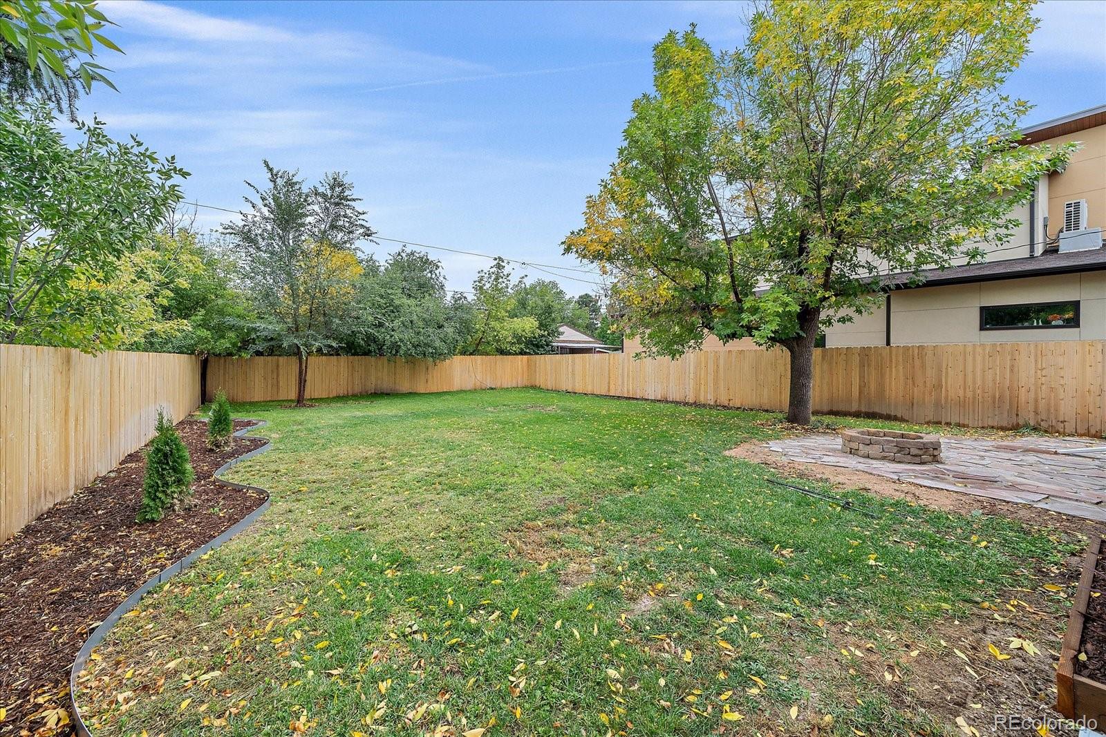 2820 S Pennsylvania Street