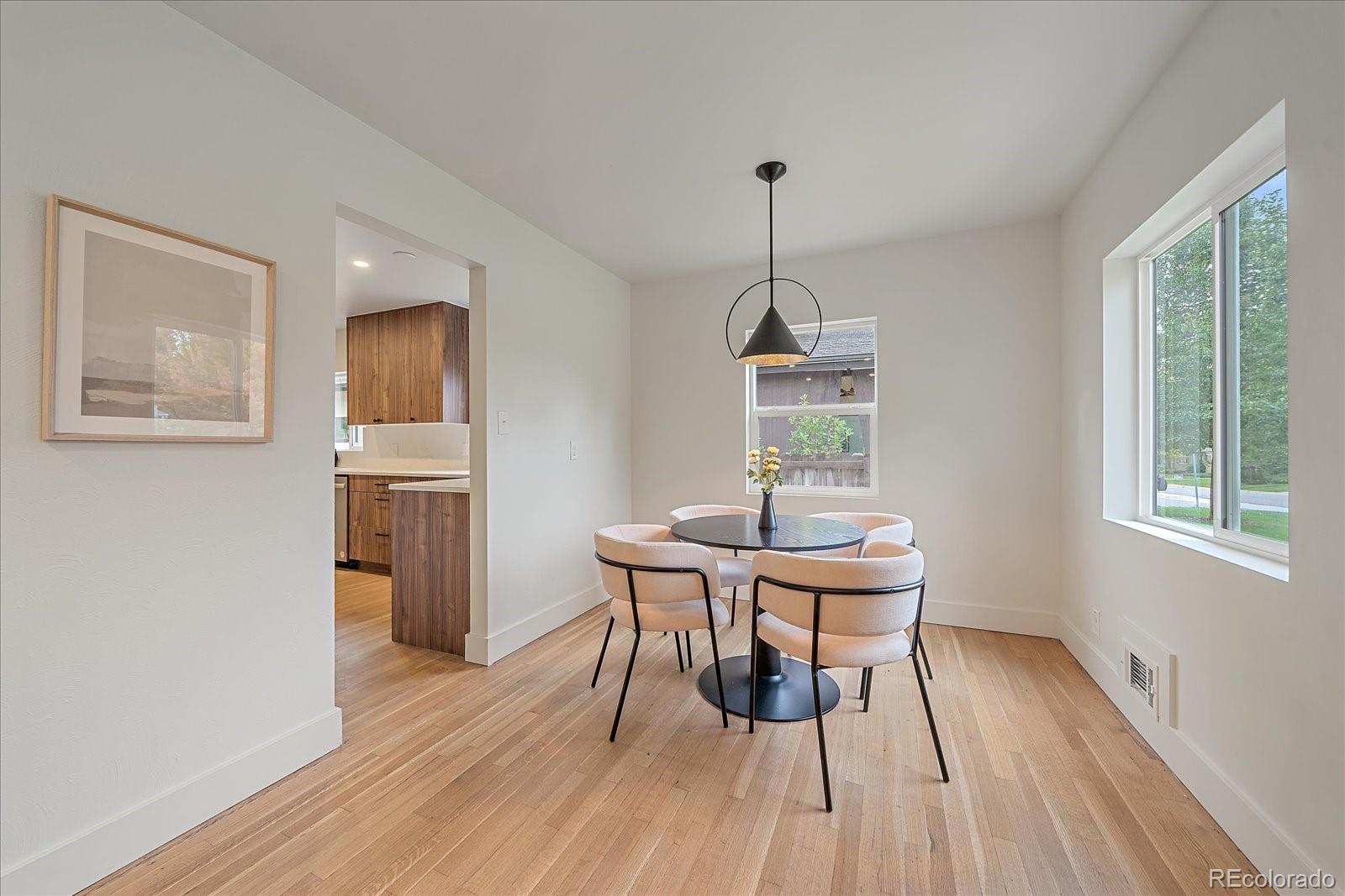 2820 S Pennsylvania Street