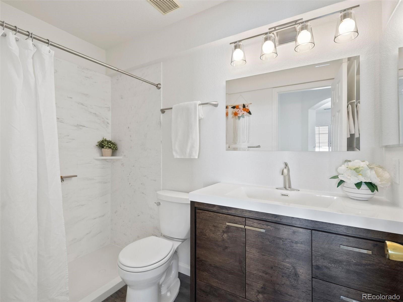 19112 E Wyoming Place Unit: 107