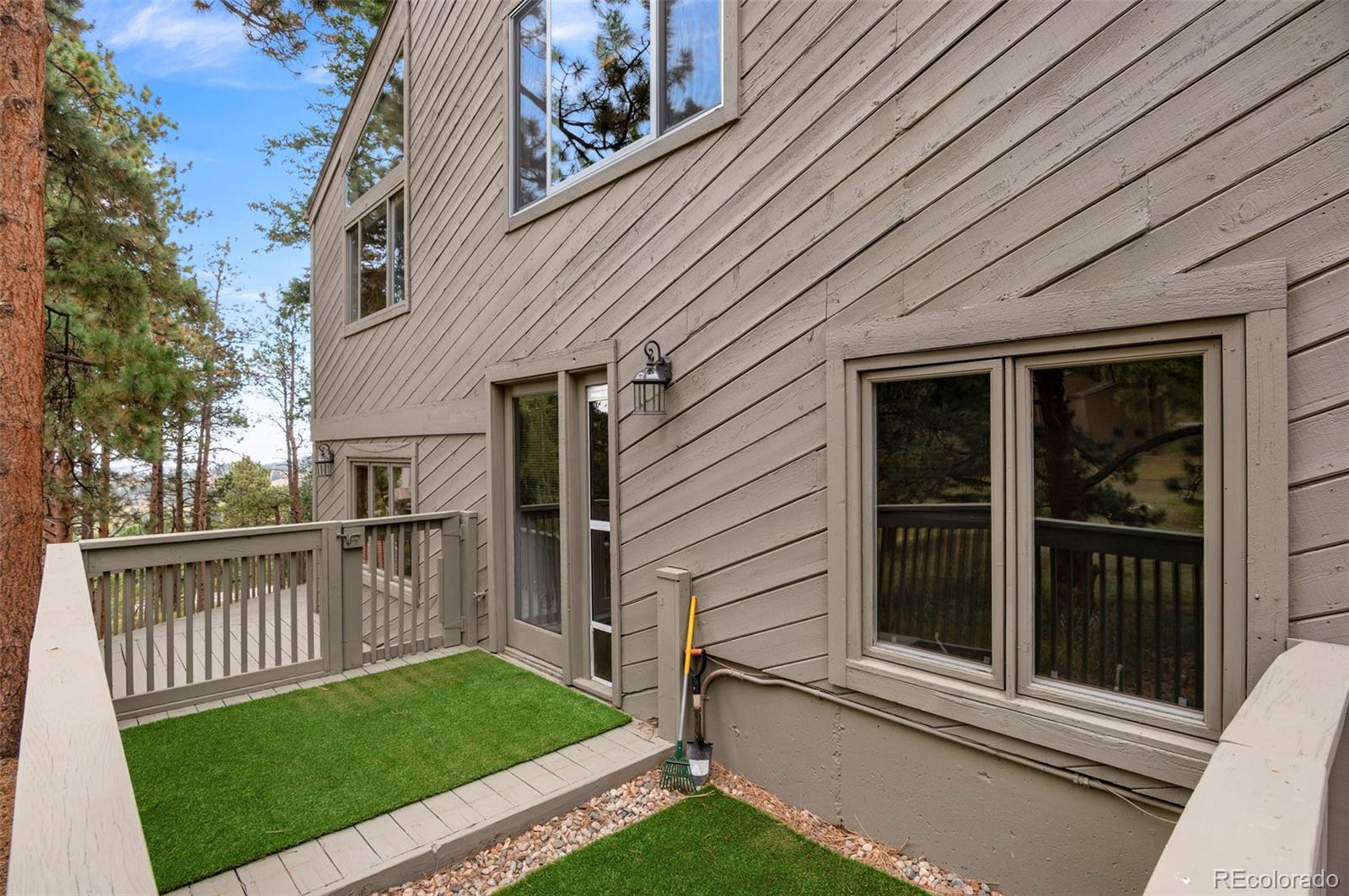 1059 Genesee Vista Road