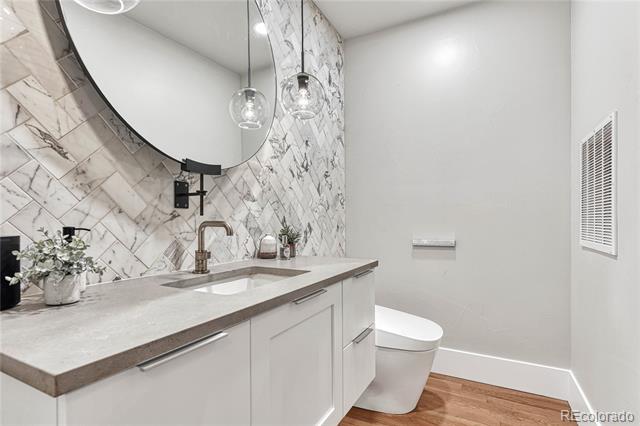 5151 Raintree Circle