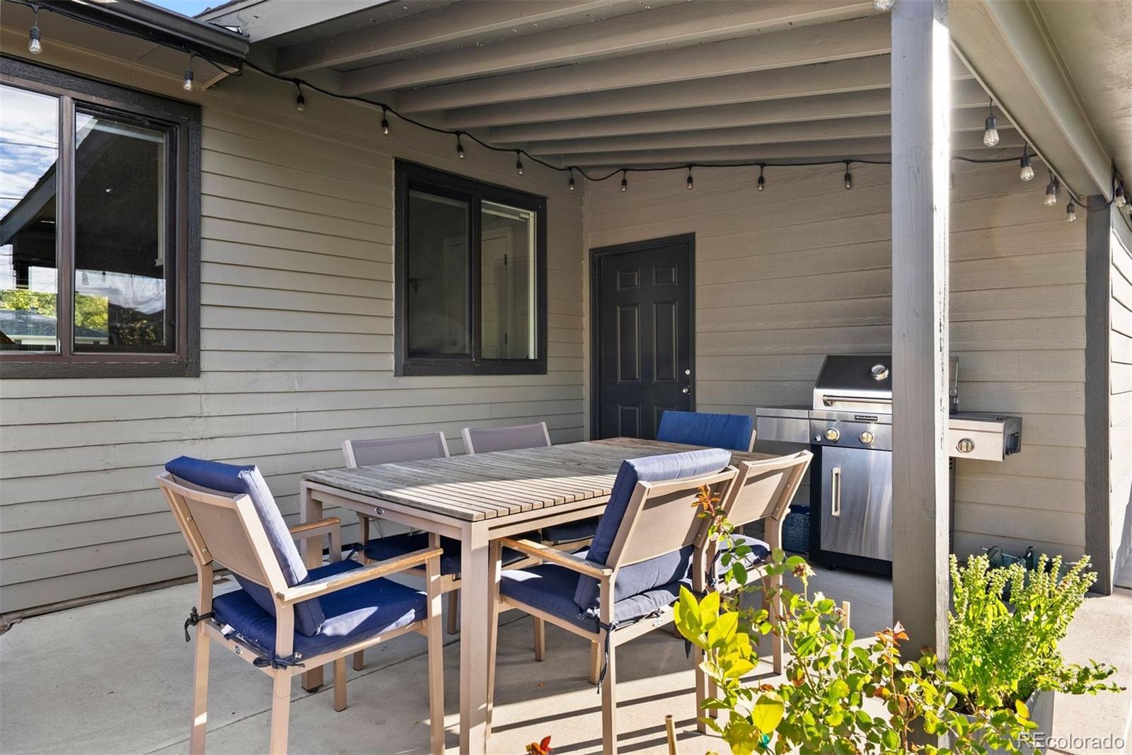 5236 E Atlantic Place