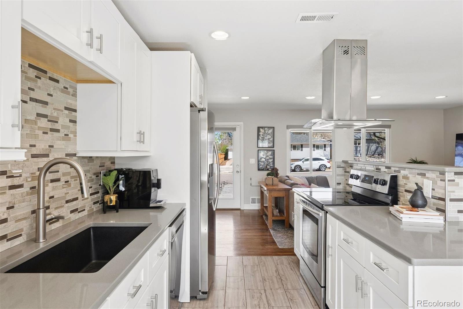 5236 E Atlantic Place