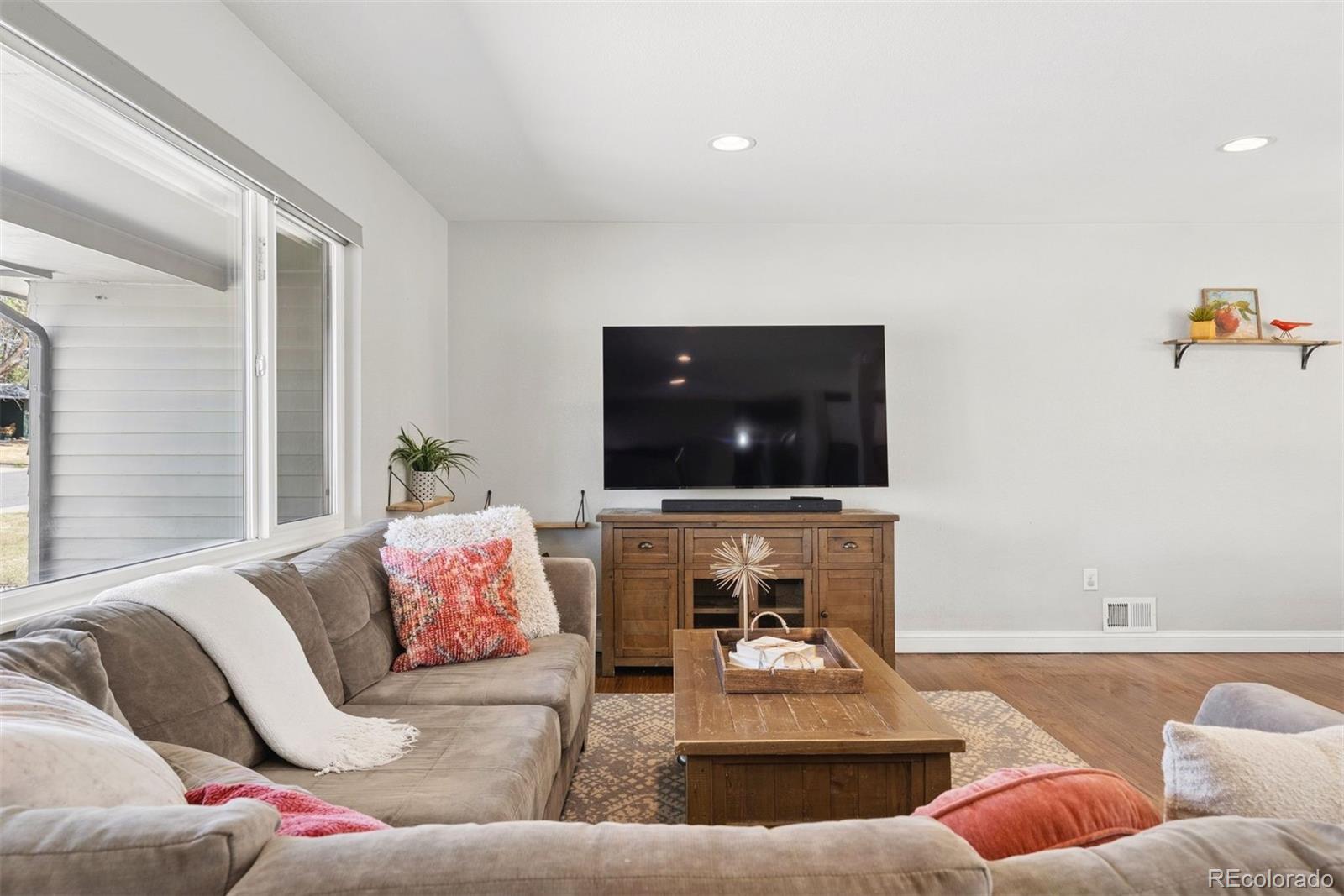 5236 E Atlantic Place