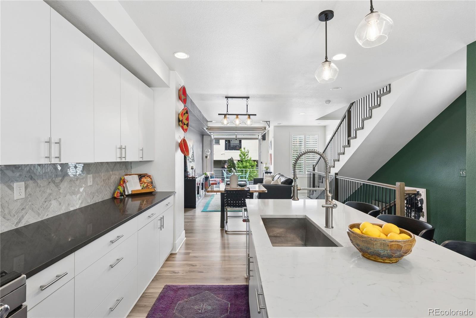 3855 E Cedar Avenue Unit: 206