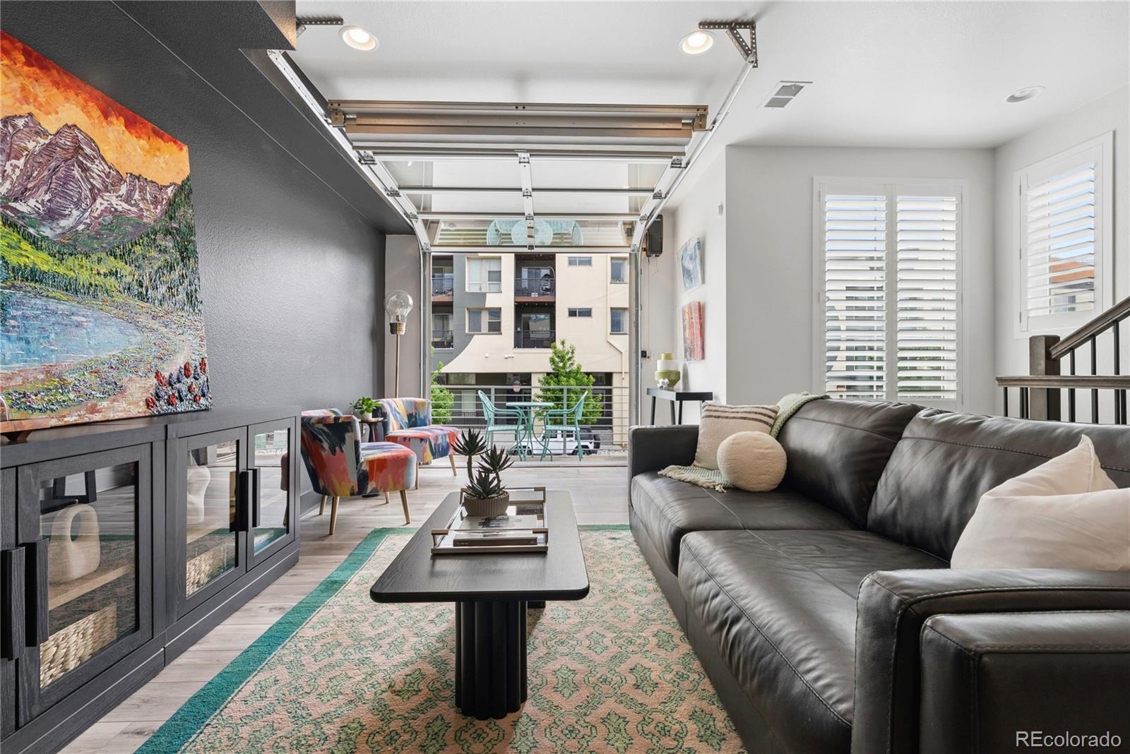 3855 E Cedar Avenue Unit: 206