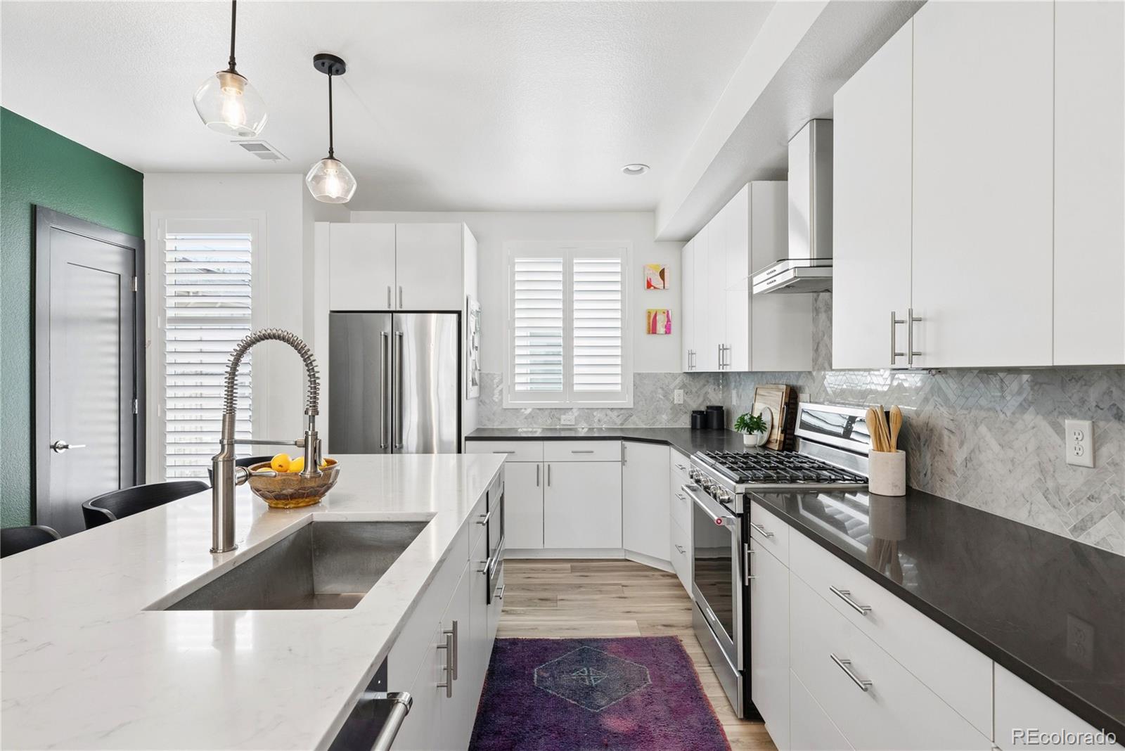 3855 E Cedar Avenue Unit: 206