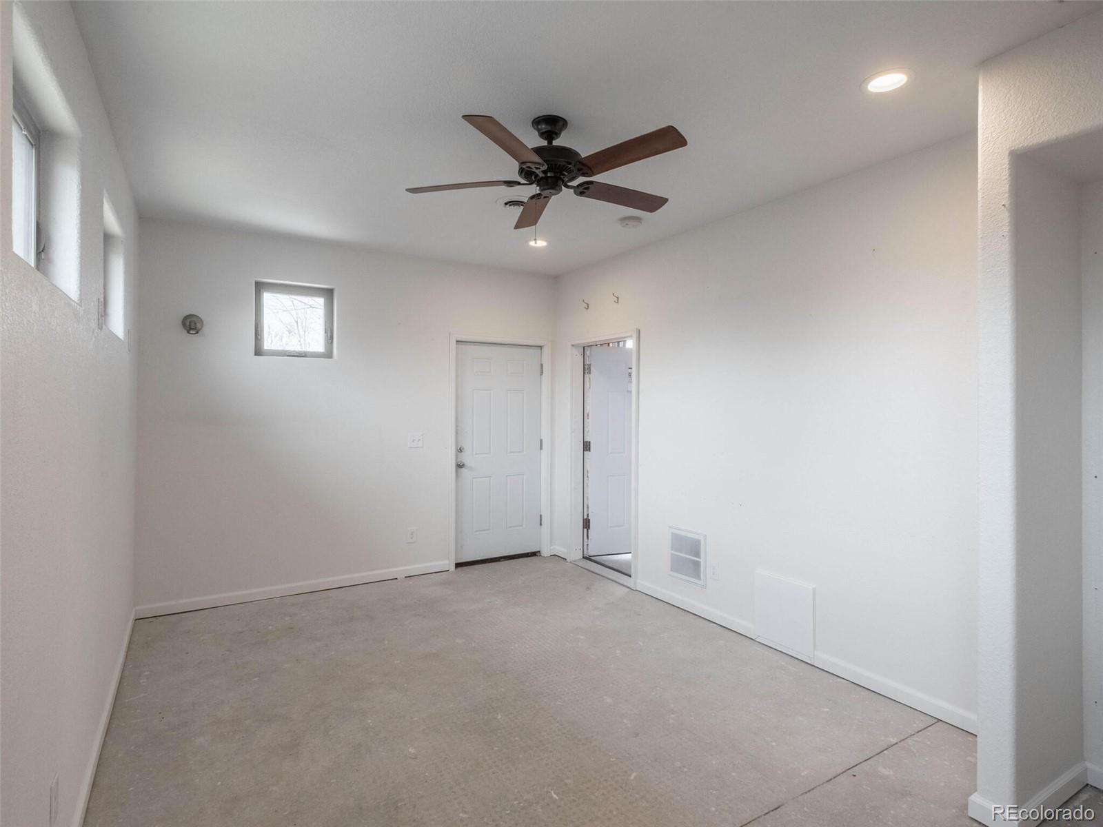 4595 S Pennsylvania Street