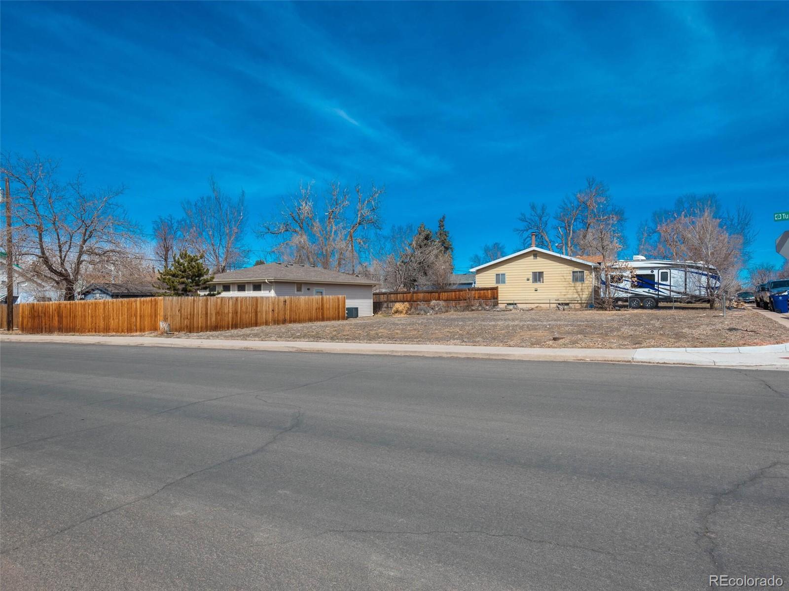 4595 S Pennsylvania Street