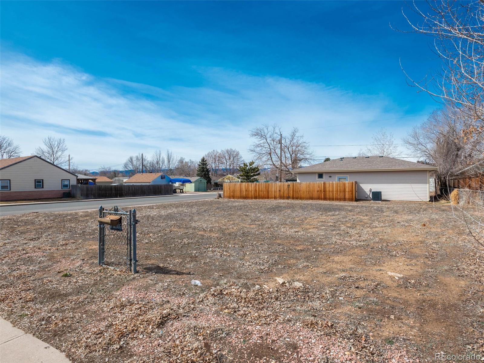 4595 S Pennsylvania Street