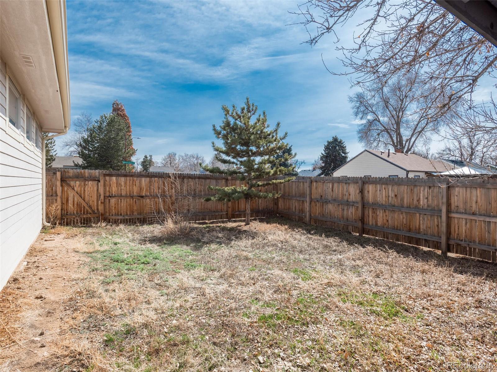 4595 S Pennsylvania Street