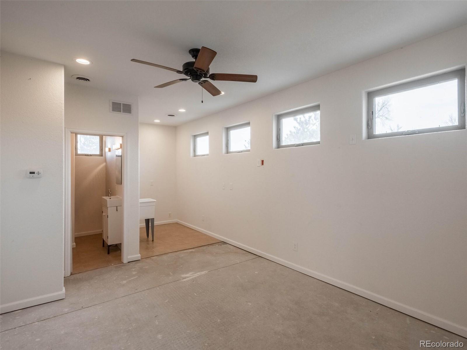 4595 S Pennsylvania Street