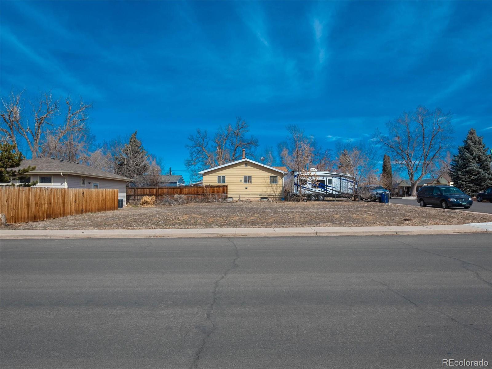 4595 S Pennsylvania Street