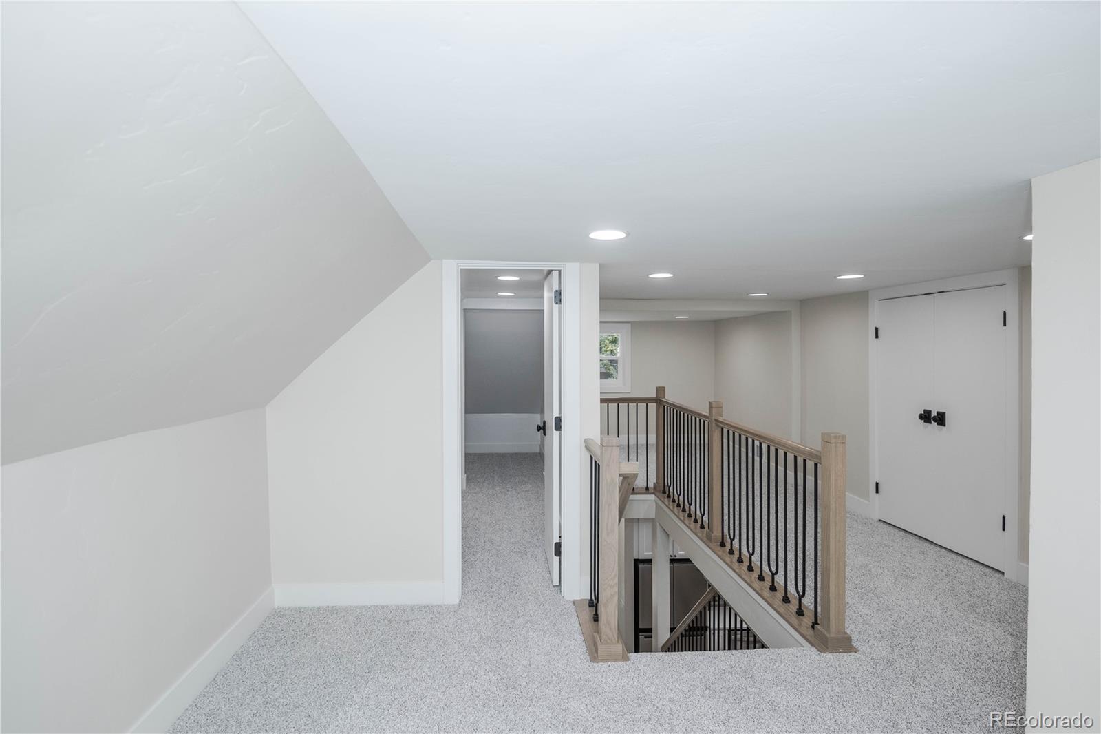 127 Galapago Street