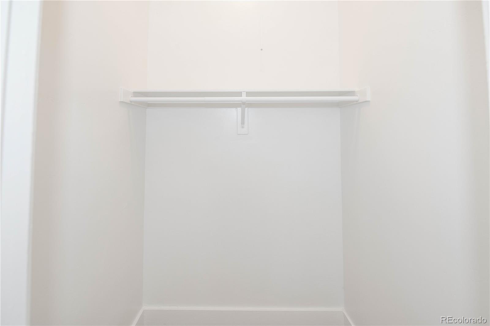 127 Galapago Street