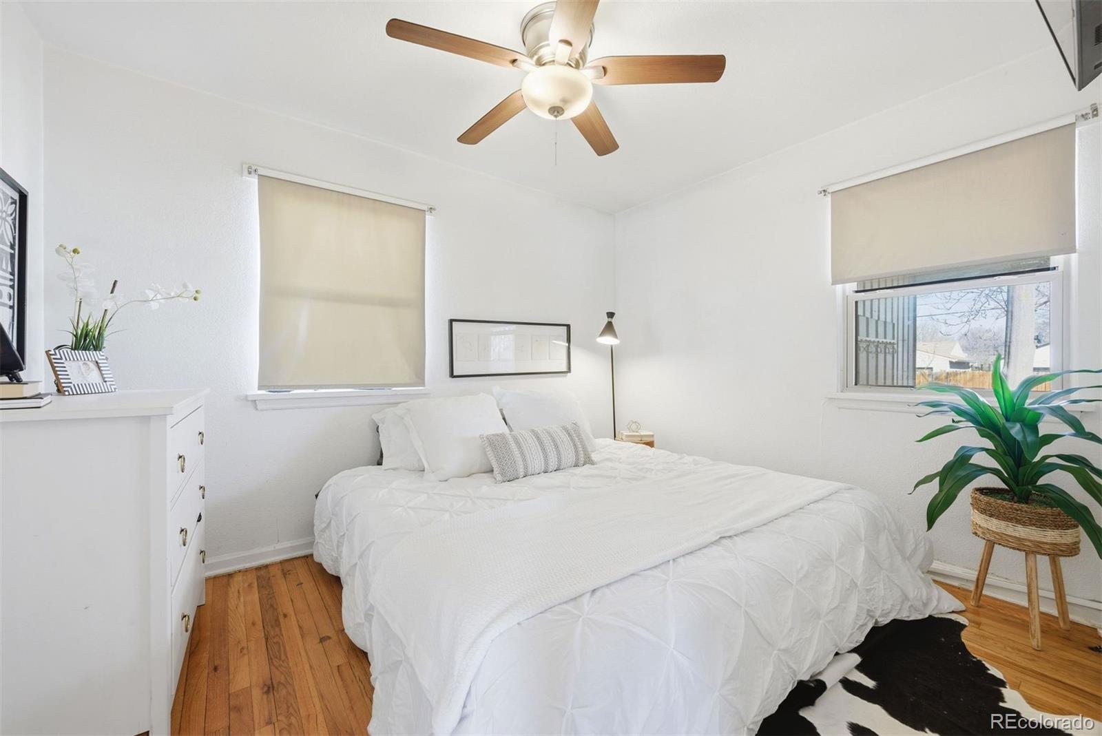 1738 Valentia Street