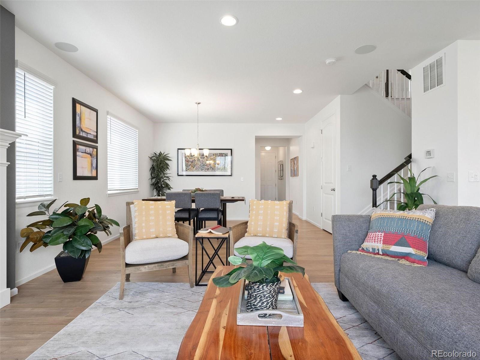 921 White Leaf Circle