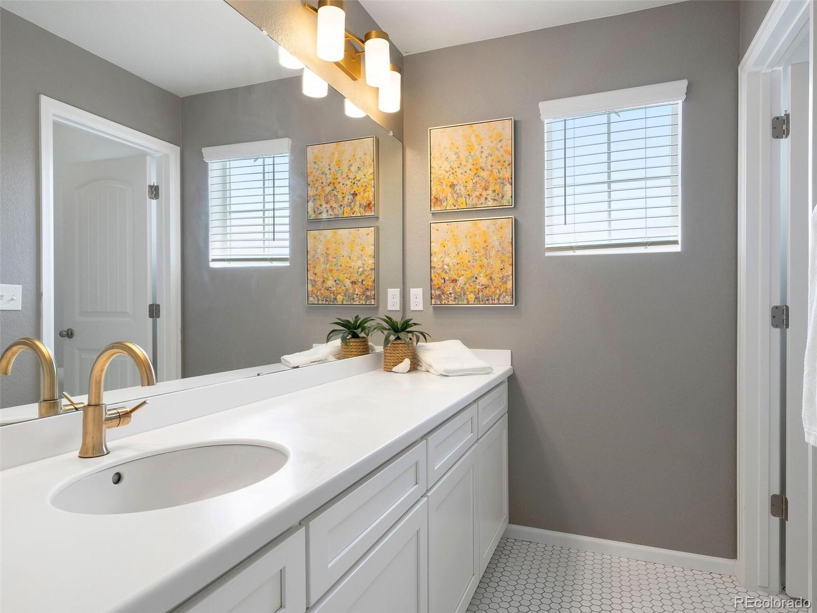 921 White Leaf Circle