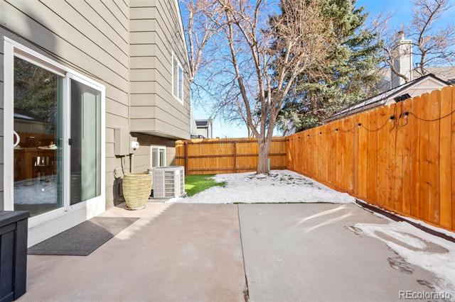 12844 W Cross Drive