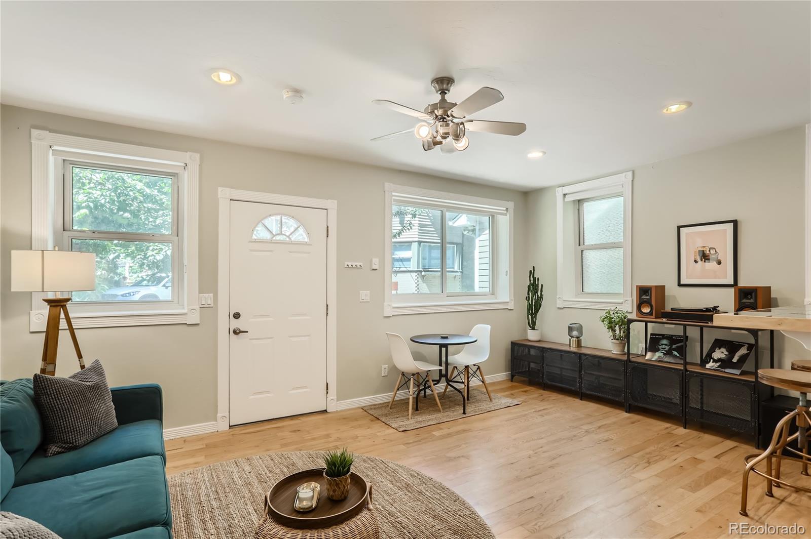 1750 Gaylord Street Unit: I