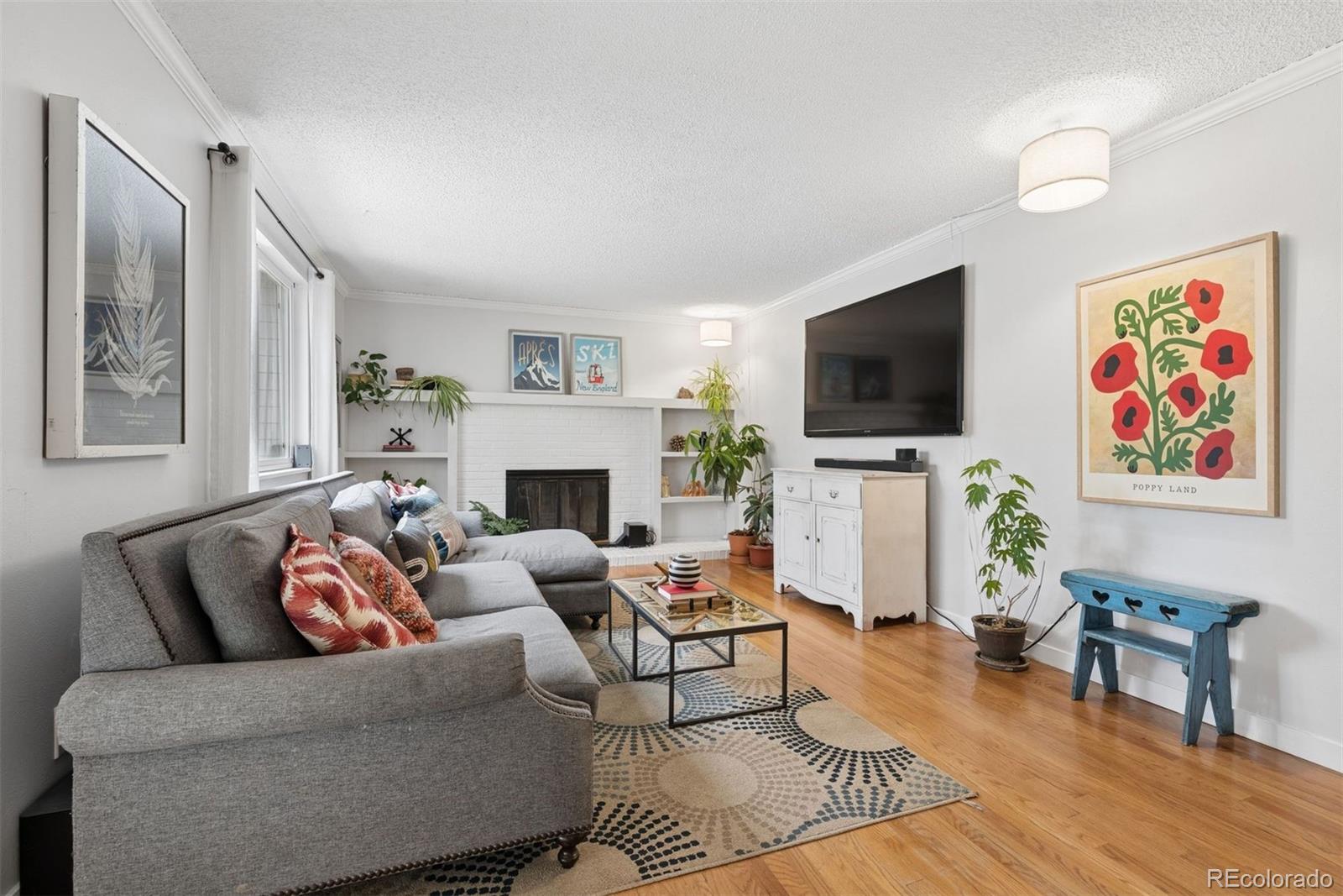 8015 W Calhoun Place