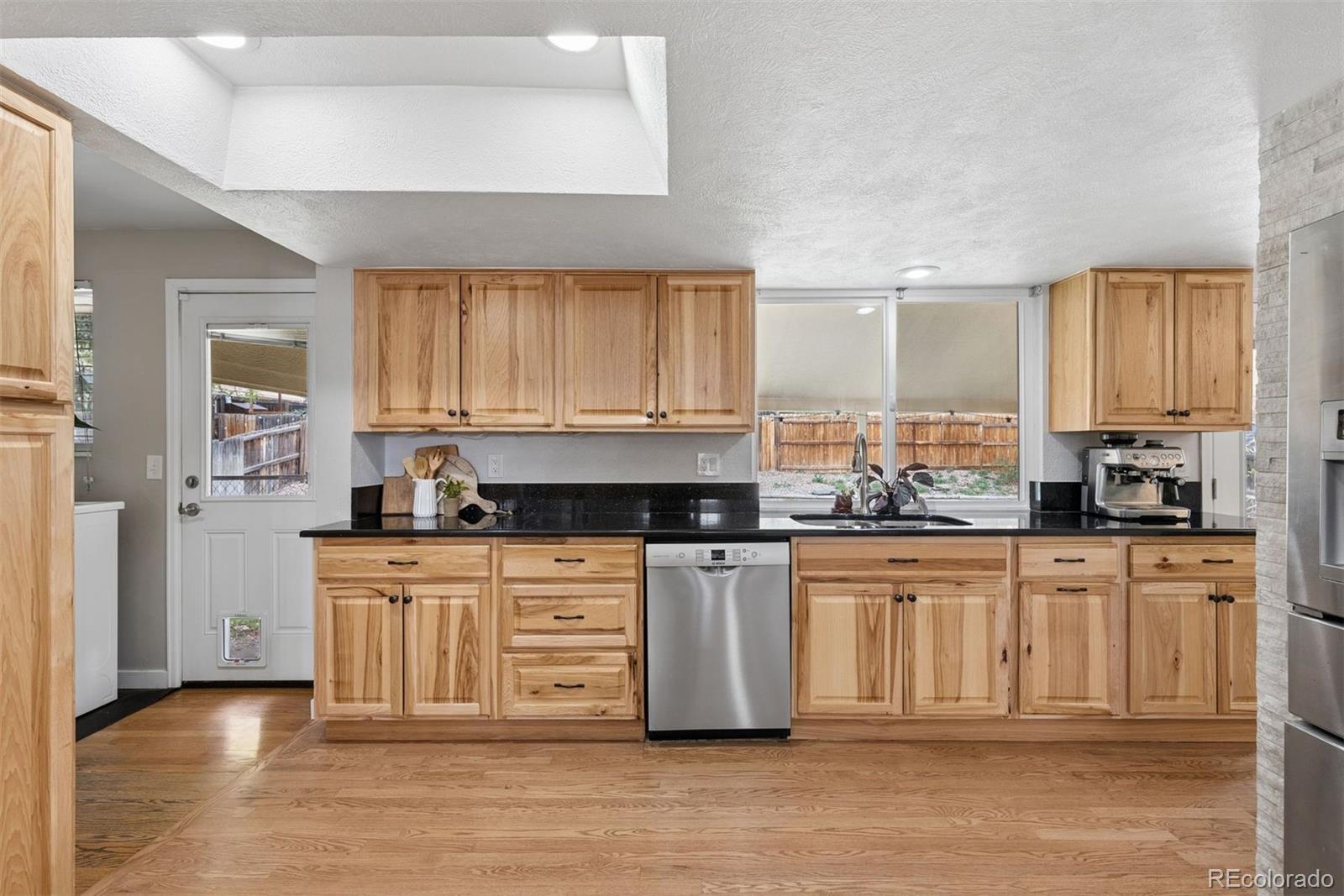 8015 W Calhoun Place