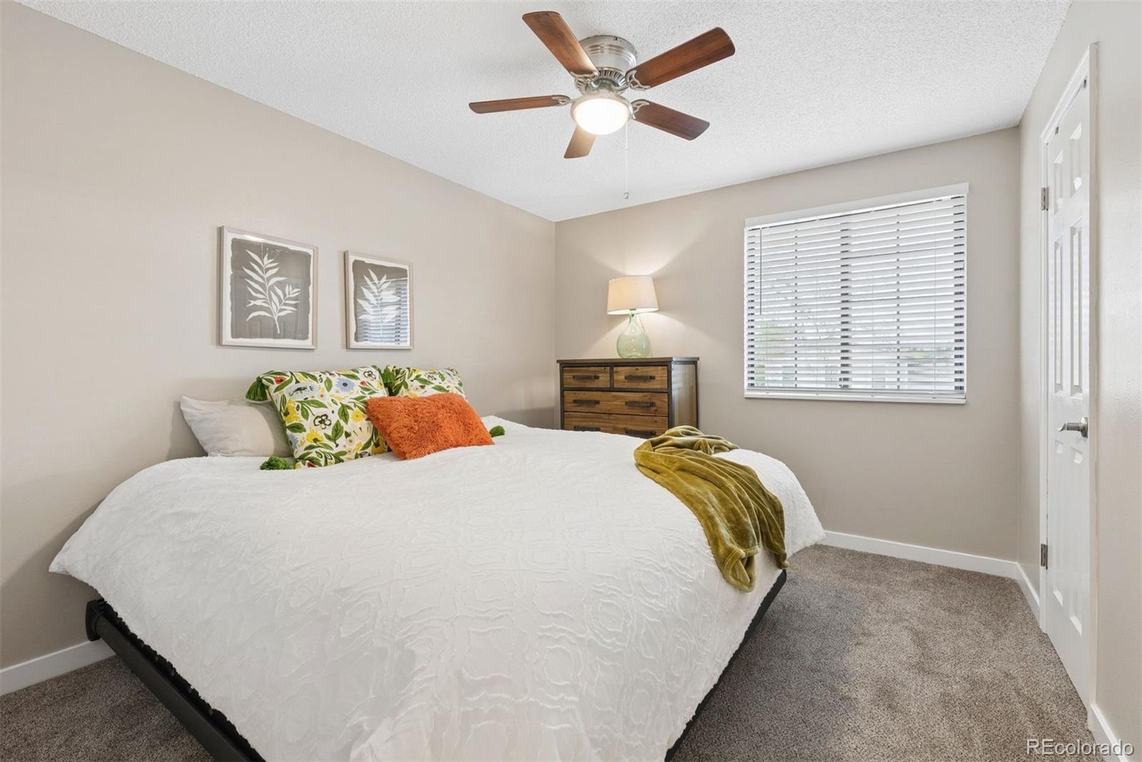 8015 W Calhoun Place