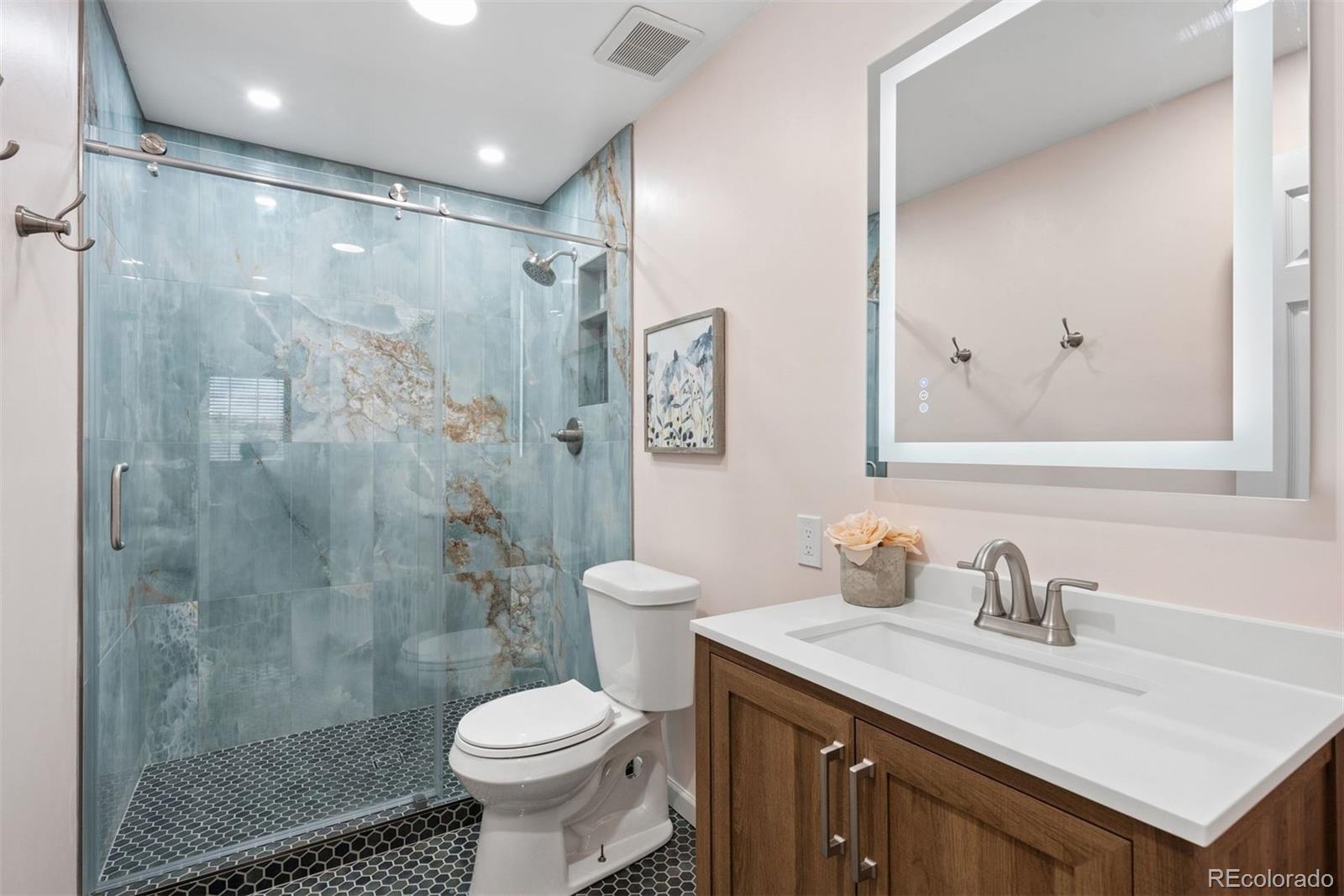 8015 W Calhoun Place