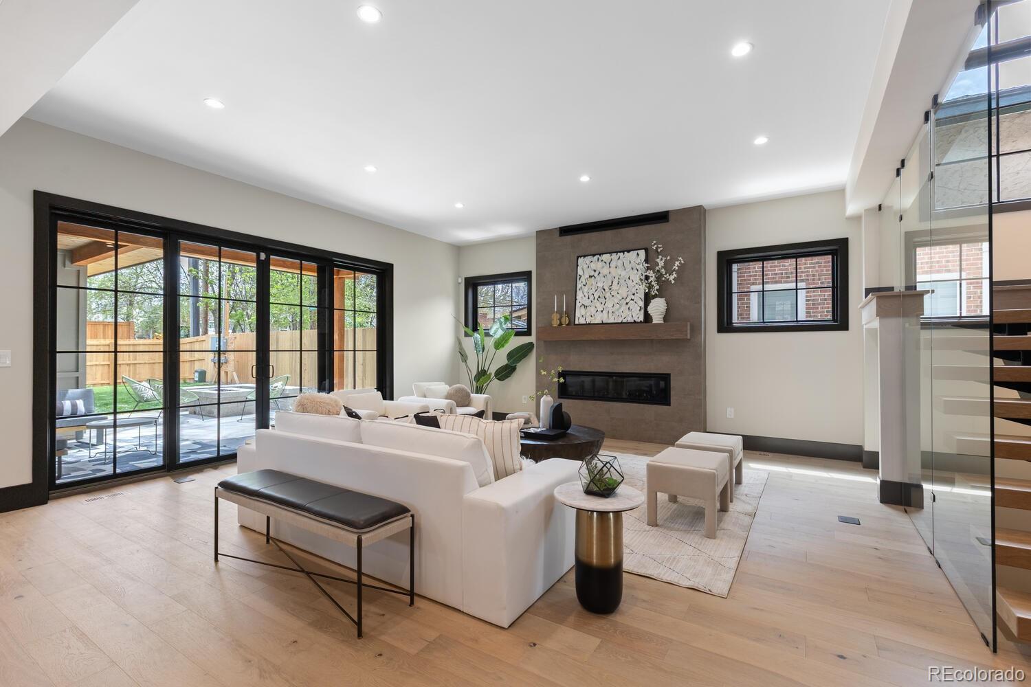 1100 S Elizabeth Street