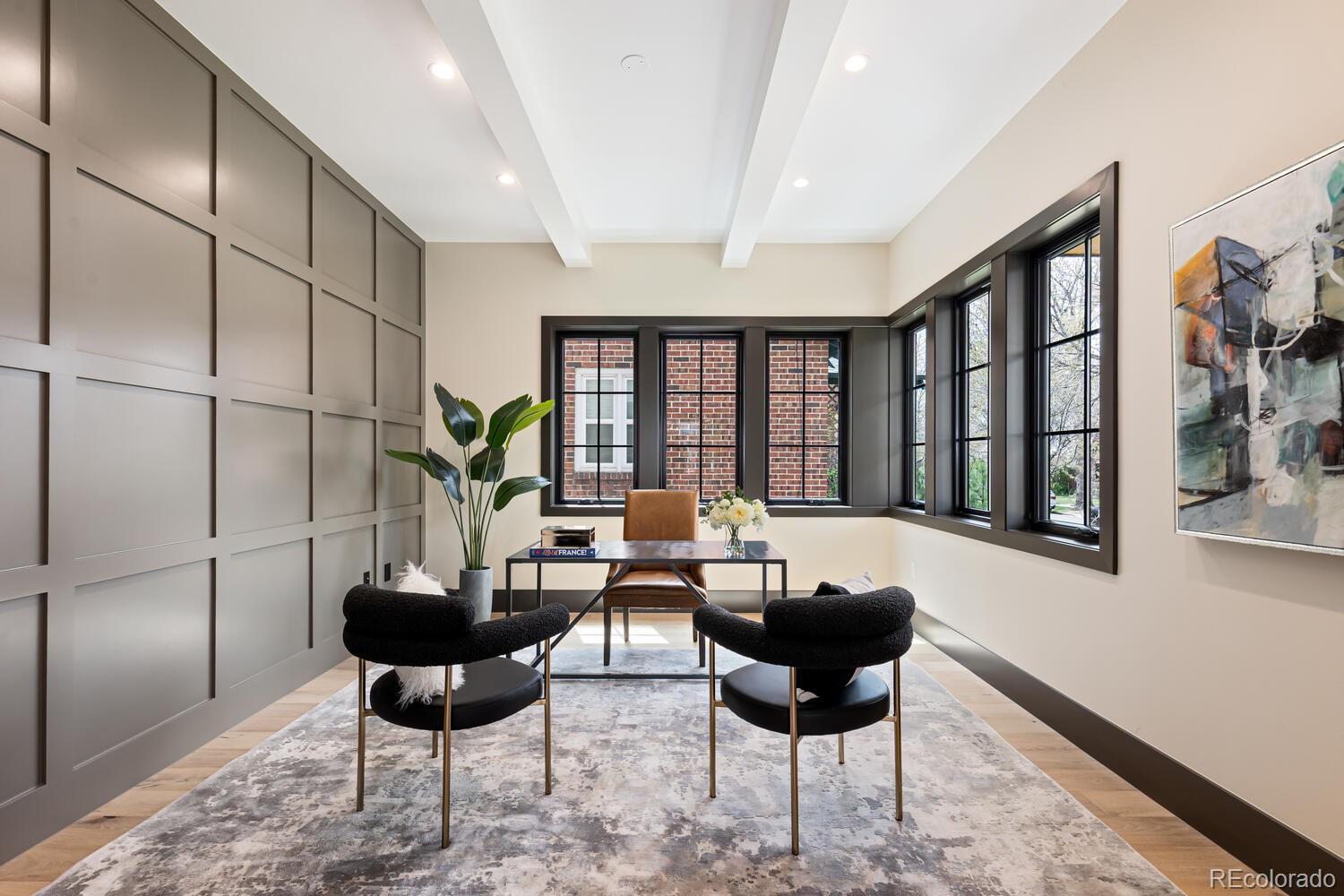 1100 S Elizabeth Street