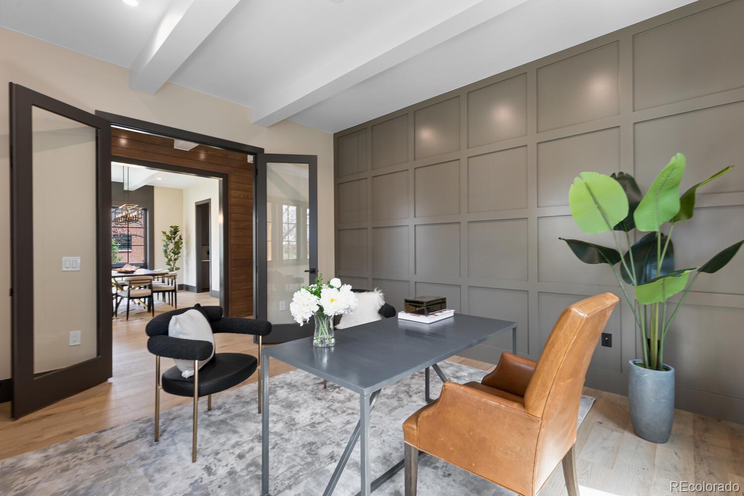 1100 S Elizabeth Street