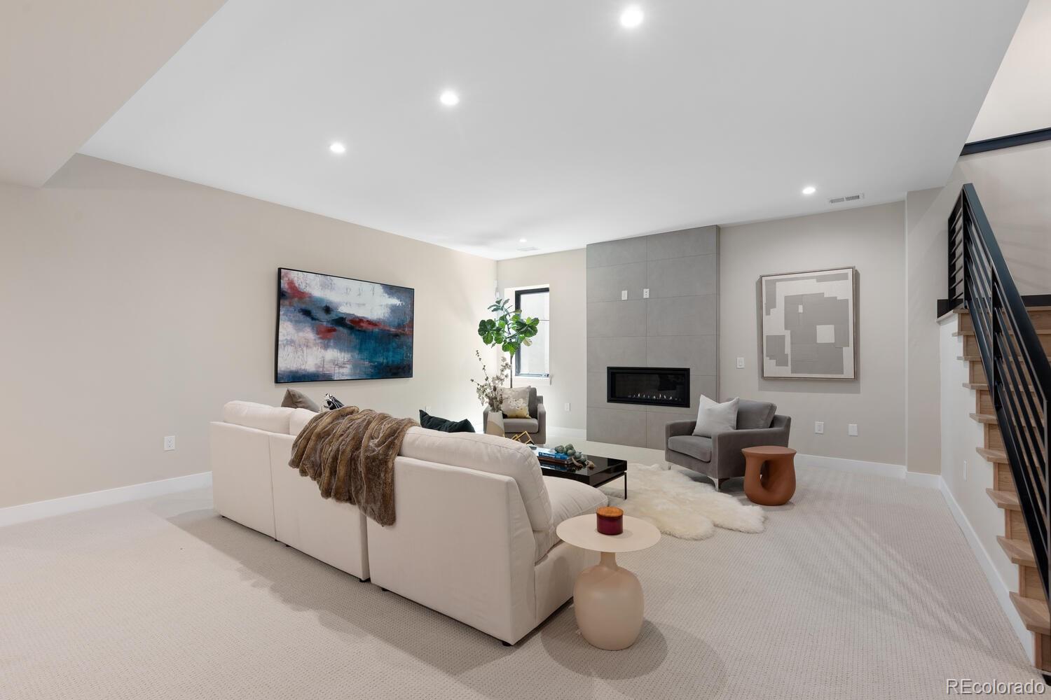 1100 S Elizabeth Street